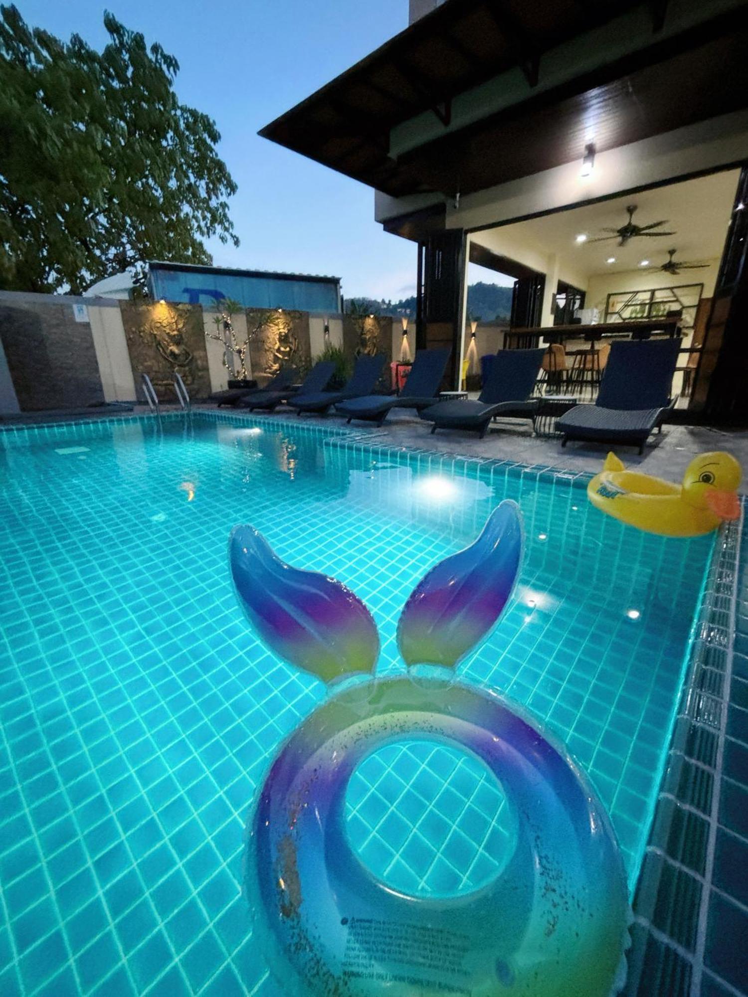 Patong Pool House Aparthotel Exterior photo